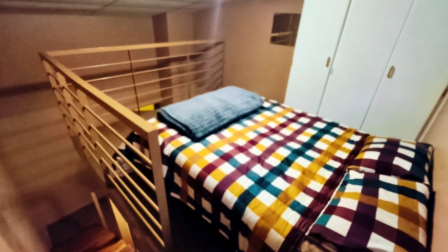 1 Bedroom Property for Sale in Kannoniers Park North West